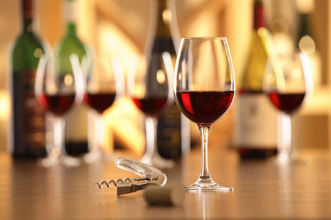 Private Weinprobe zu Hause – so läuft ein unvergesslicher Weinabend ab