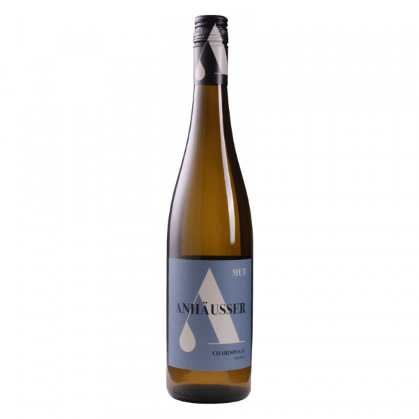 Flasche Chardonnaywein mit elegantem Design.